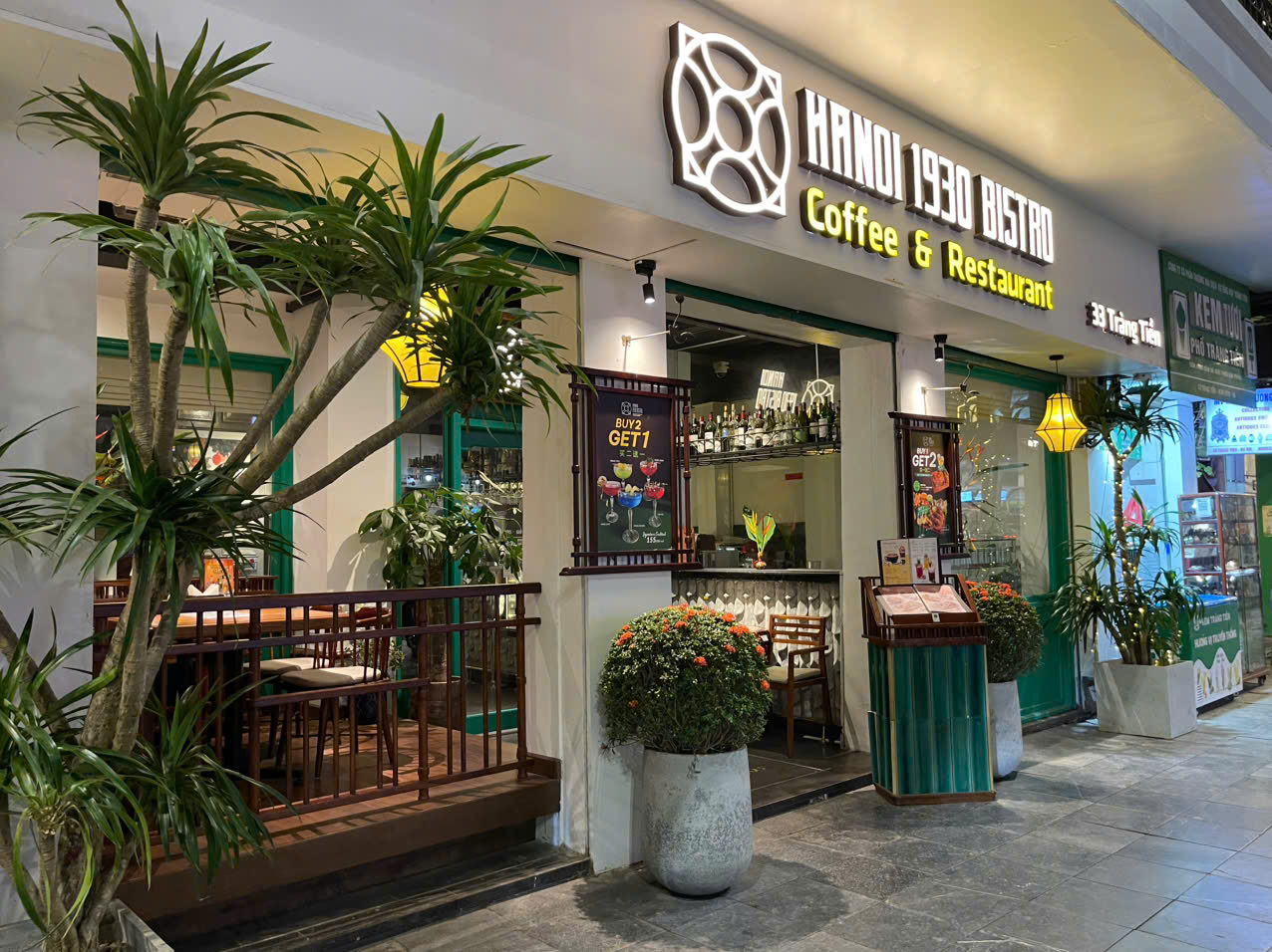 Mặt tiền Hanoi 1930 Bistro tại 33 Tràng Tiền